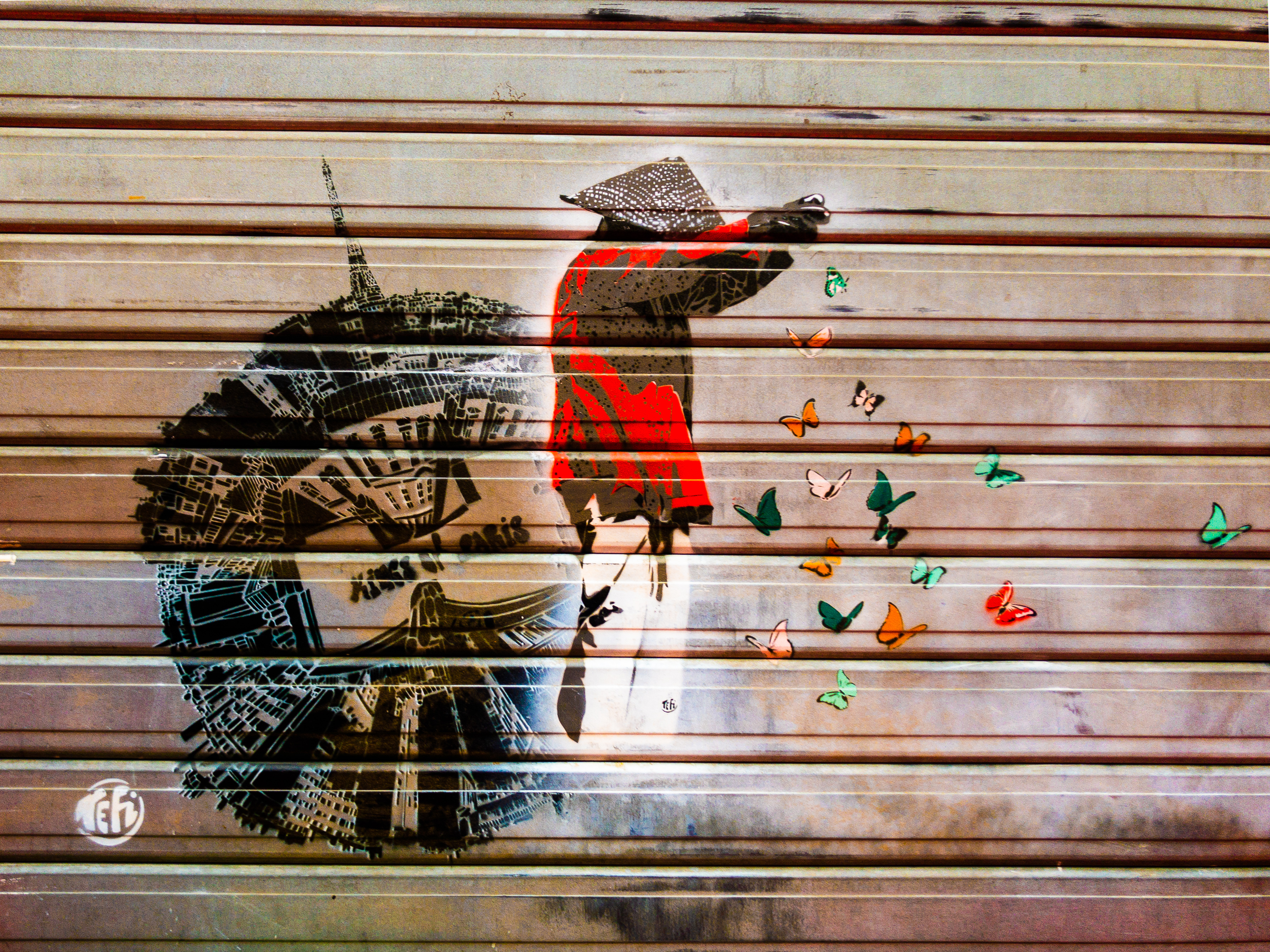 フランス】パリ最大の蚤の市！クリニャンクール蚤の市の行き方・営業